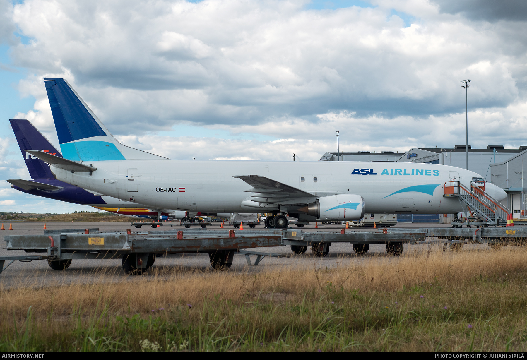 Aircraft Photo of OE-IAC | Boeing 737-4M0 | ASL Airlines | AirHistory.net #387952