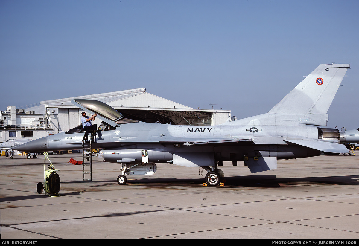 Aircraft Photo of 163270 | General Dynamics F-16N Fighting Falcon | USA - Navy | AirHistory.net #387973