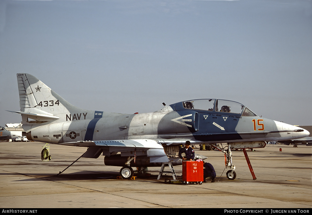 Aircraft Photo of 154334 | Douglas TA-4F Skyhawk | USA - Navy | AirHistory.net #387987