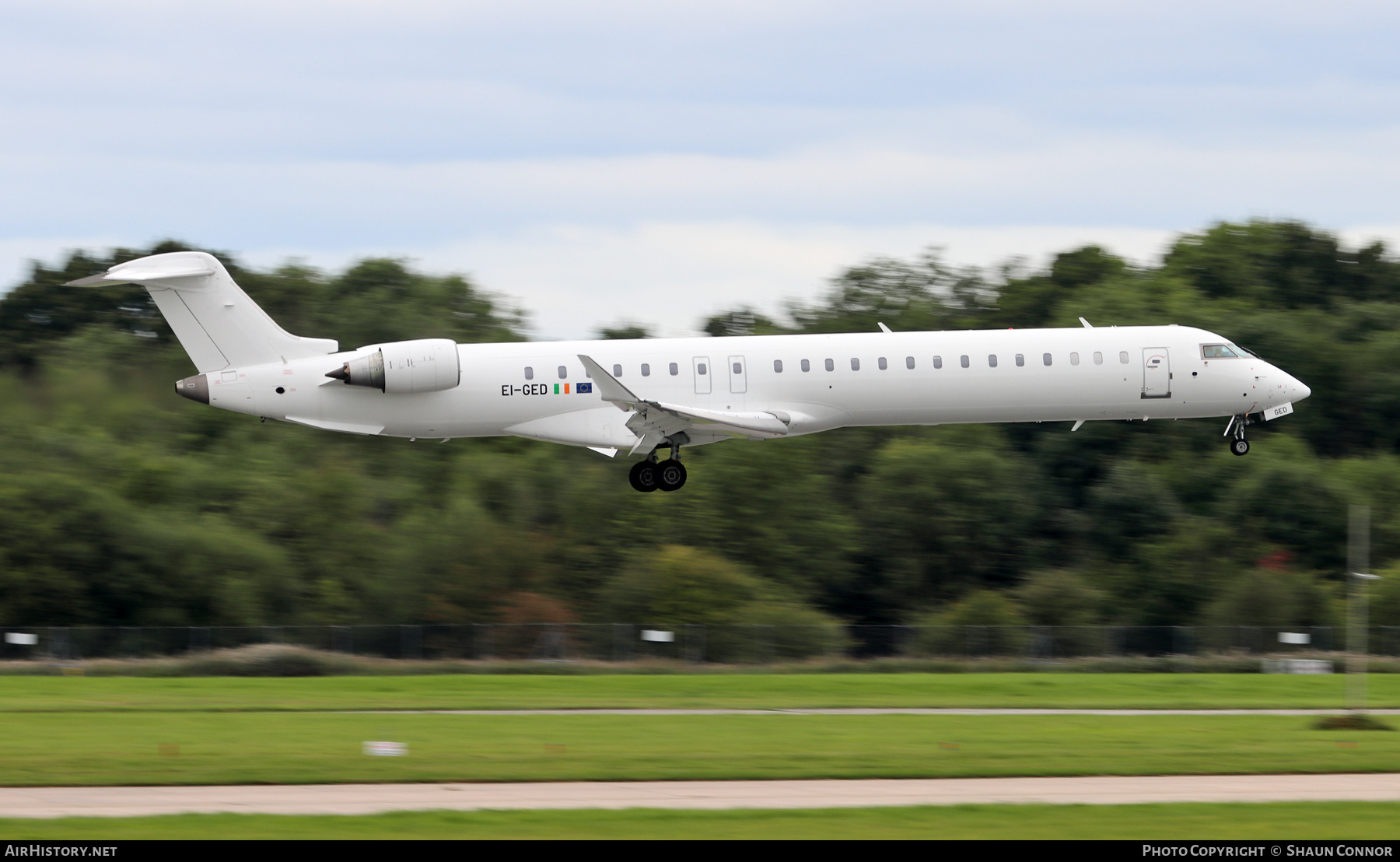 Aircraft Photo of EI-GED | Bombardier CRJ-900ER (CL-600-2D24) | AirHistory.net #388005