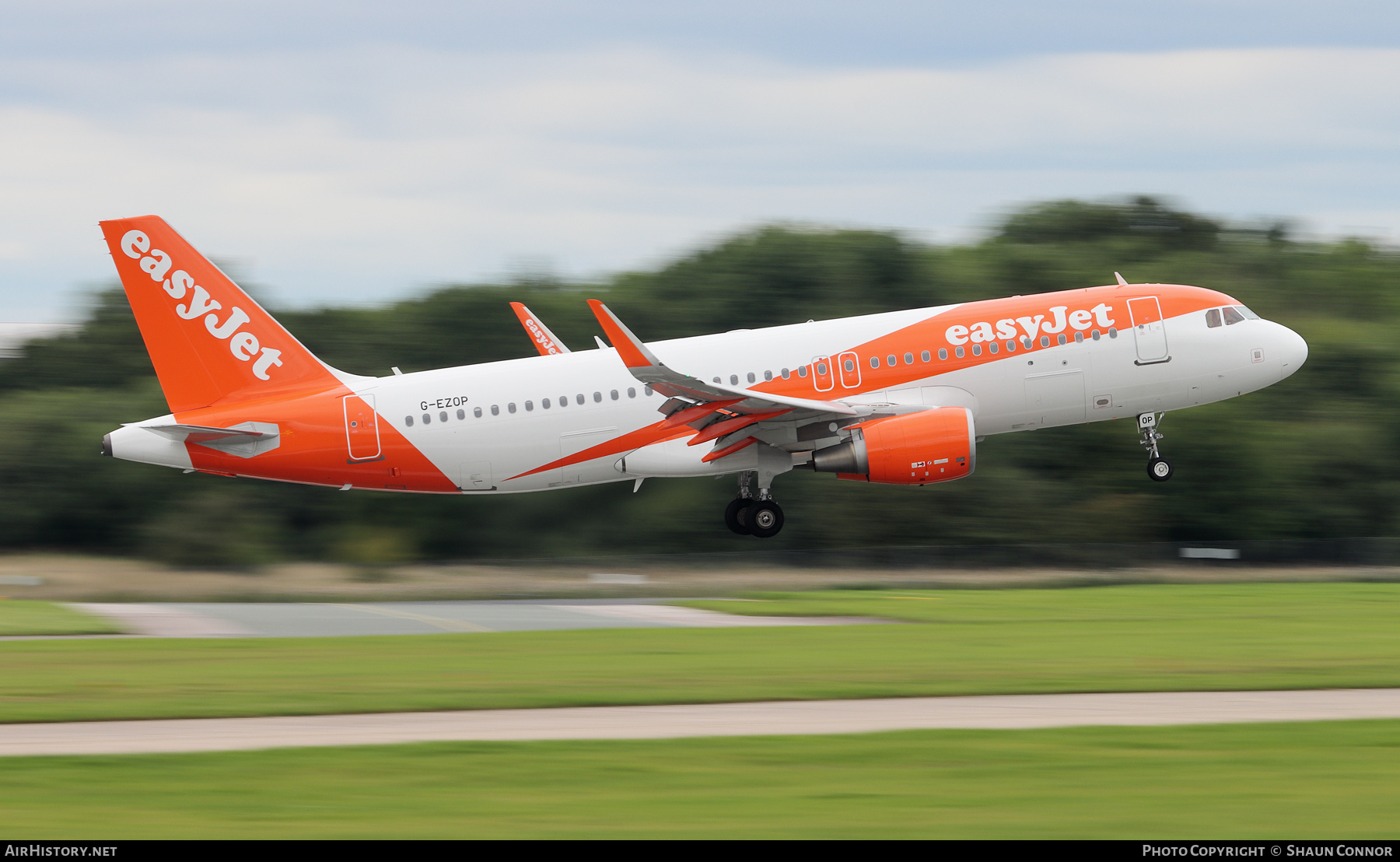 Aircraft Photo of G-EZOP | Airbus A320-214 | EasyJet | AirHistory.net #388009