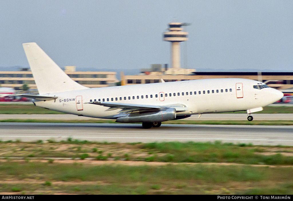 Aircraft Photo of G-BGNW | Boeing 737-219/Adv | Britannia Airways | AirHistory.net #388027