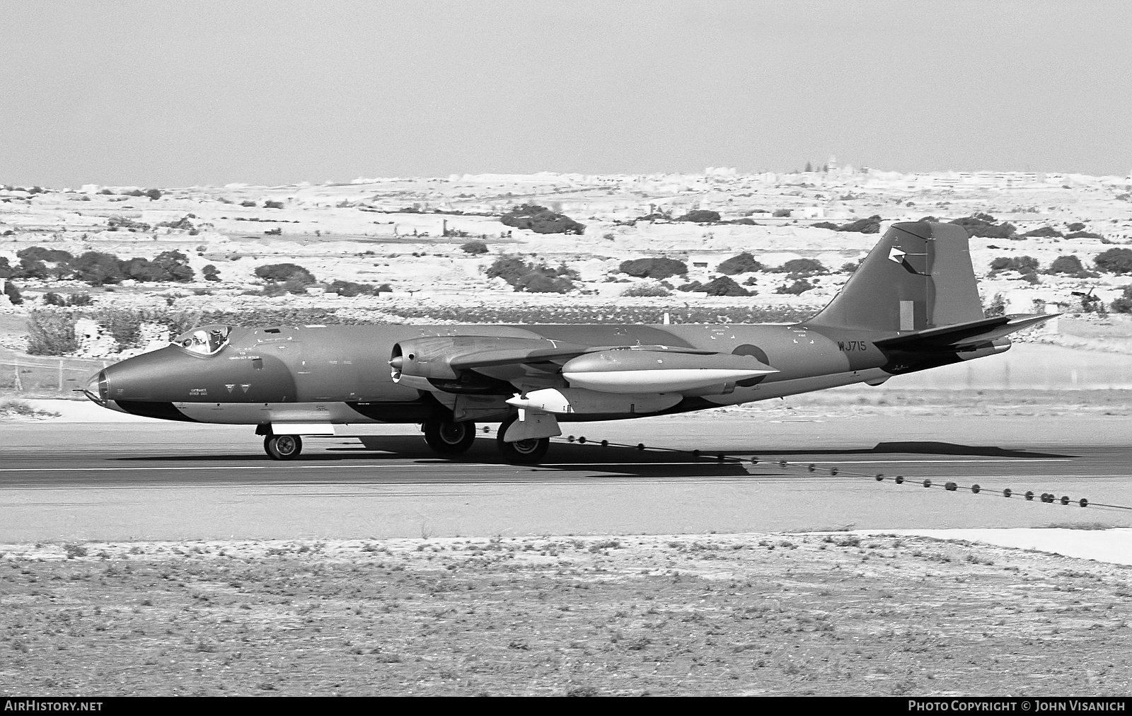 Aircraft Photo of WJ715 | English Electric Canberra TT18 | UK - Air Force | AirHistory.net #388076