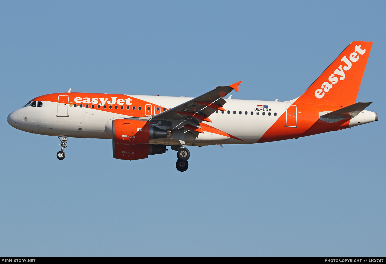 Aircraft Photo of OE-LQW | Airbus A319-111 | EasyJet | AirHistory.net #388174