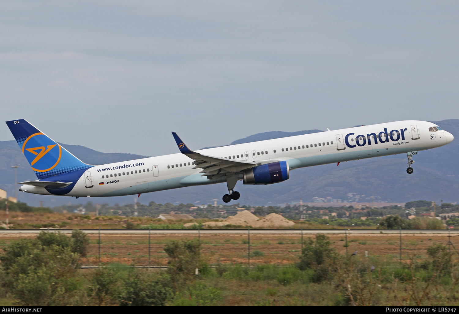 Aircraft Photo of D-ABOB | Boeing 757-330 | Condor Flugdienst | AirHistory.net #388175