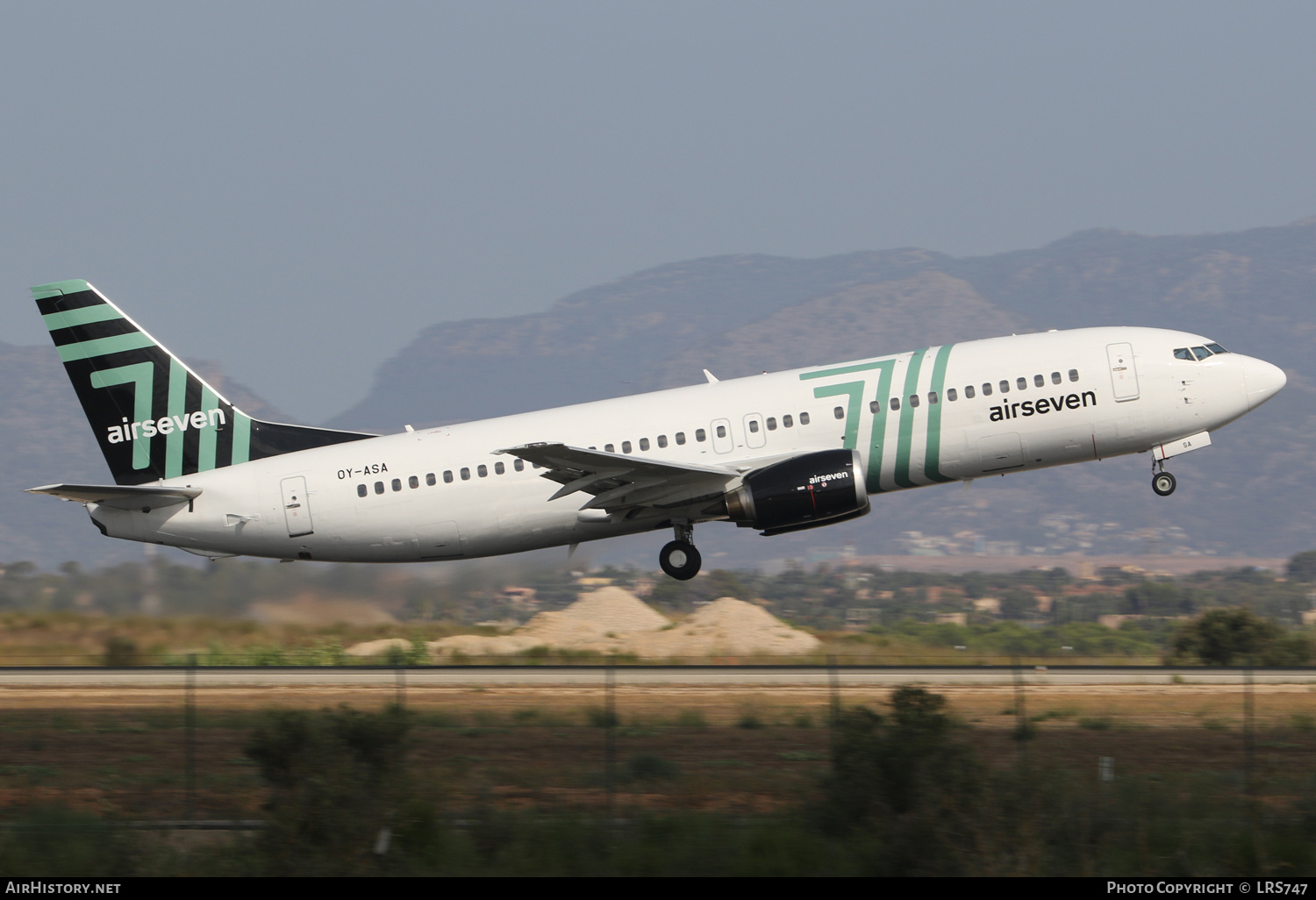 Aircraft Photo of OY-ASA | Boeing 737-405 | Airseven | AirHistory.net #388238