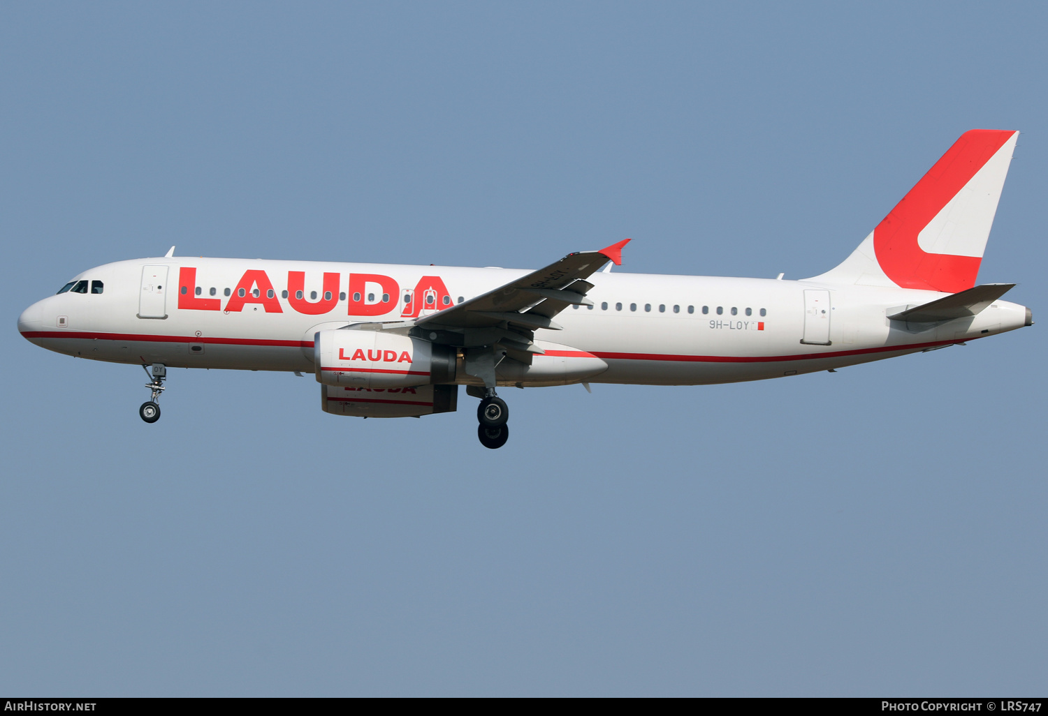 Aircraft Photo of 9H-LOY | Airbus A320-232 | Lauda | AirHistory.net #388281