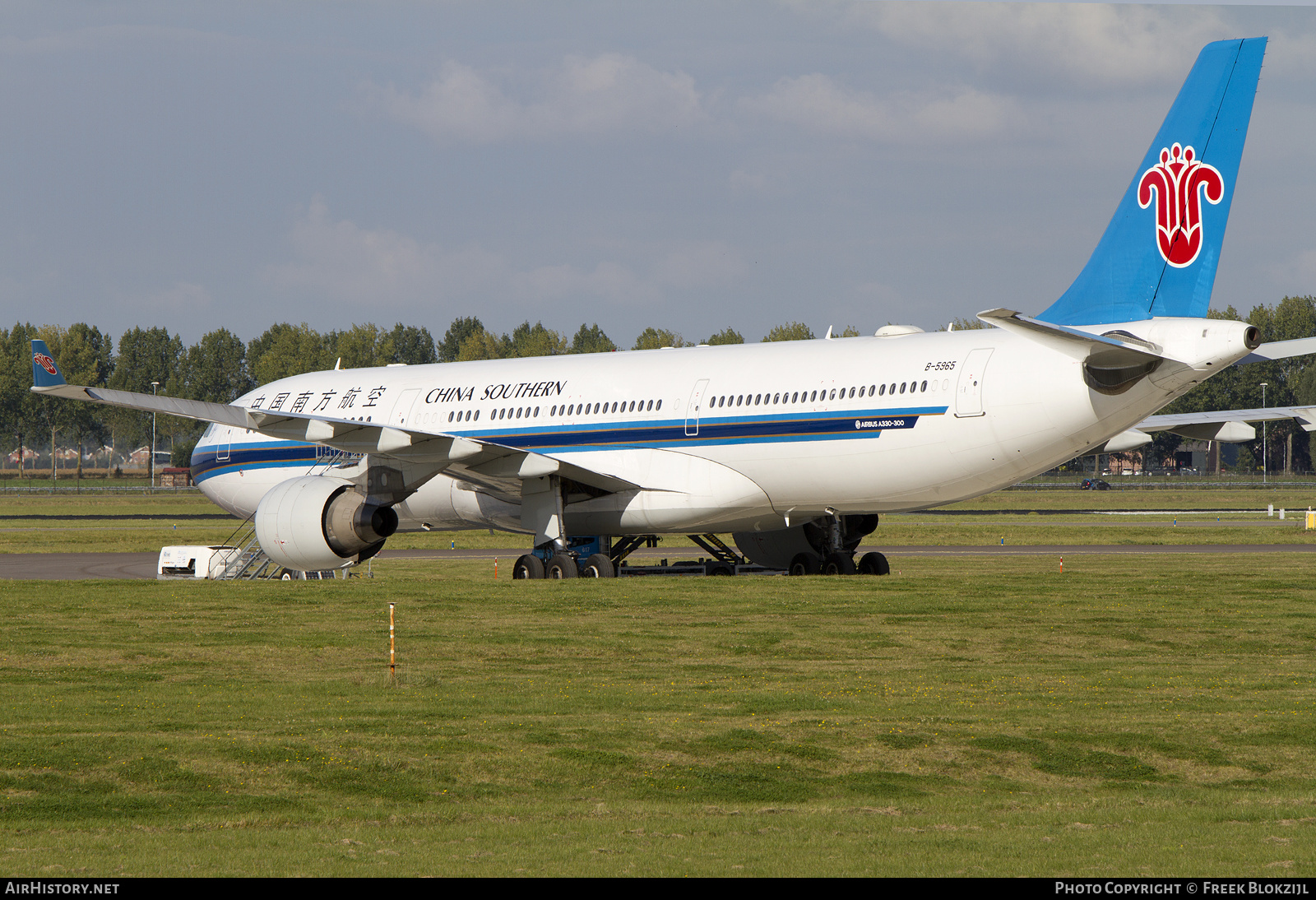 Aircraft Photo of B-5965 | Airbus A330-323E | China Southern Airlines | AirHistory.net #388300