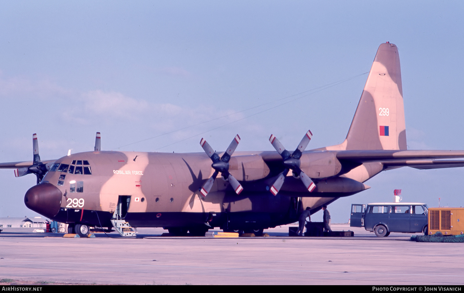 Aircraft Photo of XV299 | Lockheed C-130K Hercules C1 (L-382) | UK - Air Force | AirHistory.net #388359