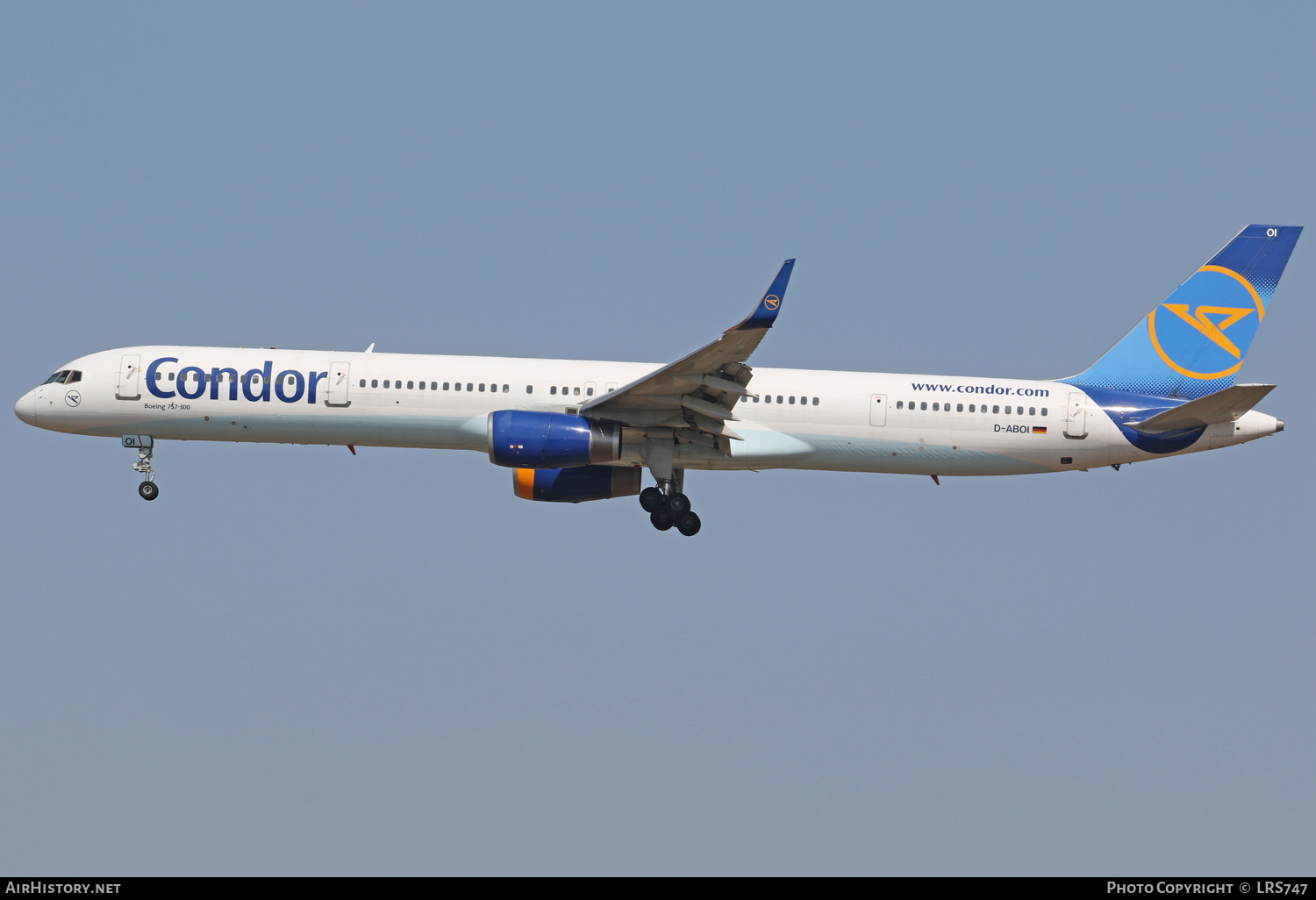 Aircraft Photo of D-ABOI | Boeing 757-330 | Condor Flugdienst | AirHistory.net #388375