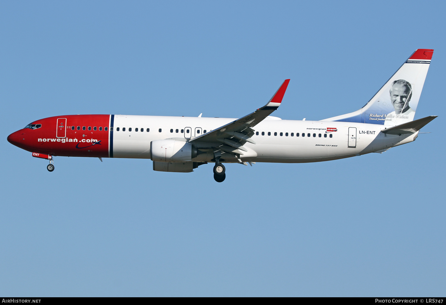 Aircraft Photo of LN-ENT | Boeing 737-800 | Norwegian | AirHistory.net #388380