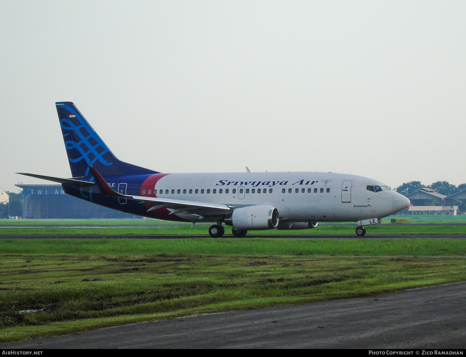 Aircraft Photo of PK-CLE | Boeing 737-524 | Sriwijaya Air | AirHistory.net #388387