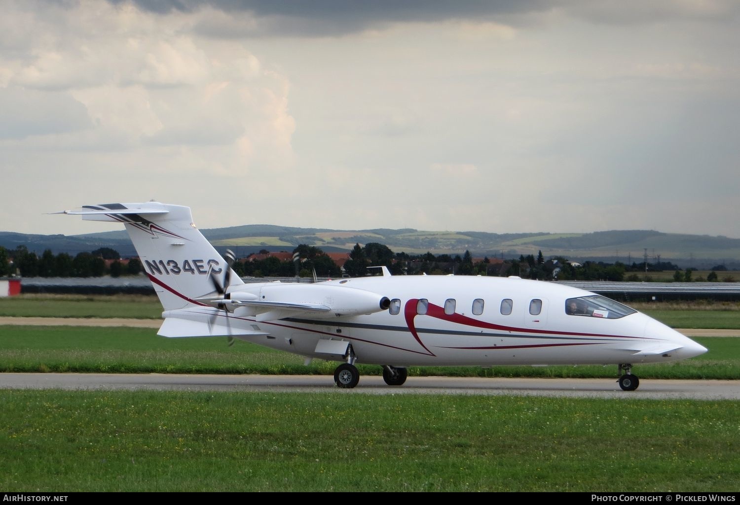 Aircraft Photo of N134EC | Piaggio P-180 Avanti II | AirHistory.net #388416