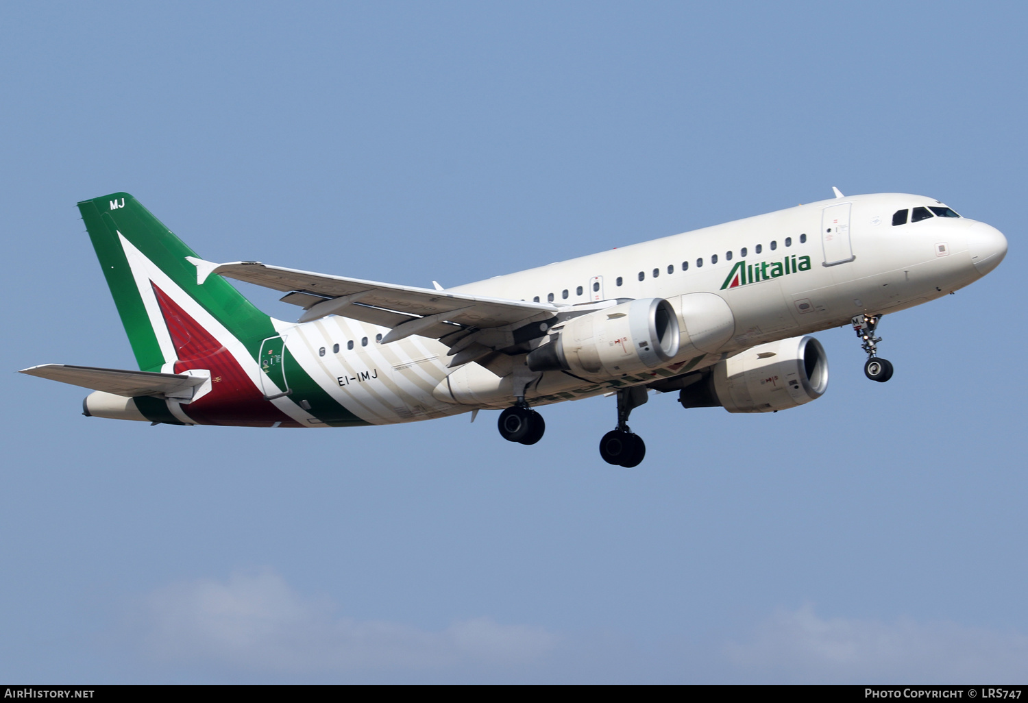 Aircraft Photo of EI-IMJ | Airbus A319-112 | Alitalia | AirHistory.net #388427