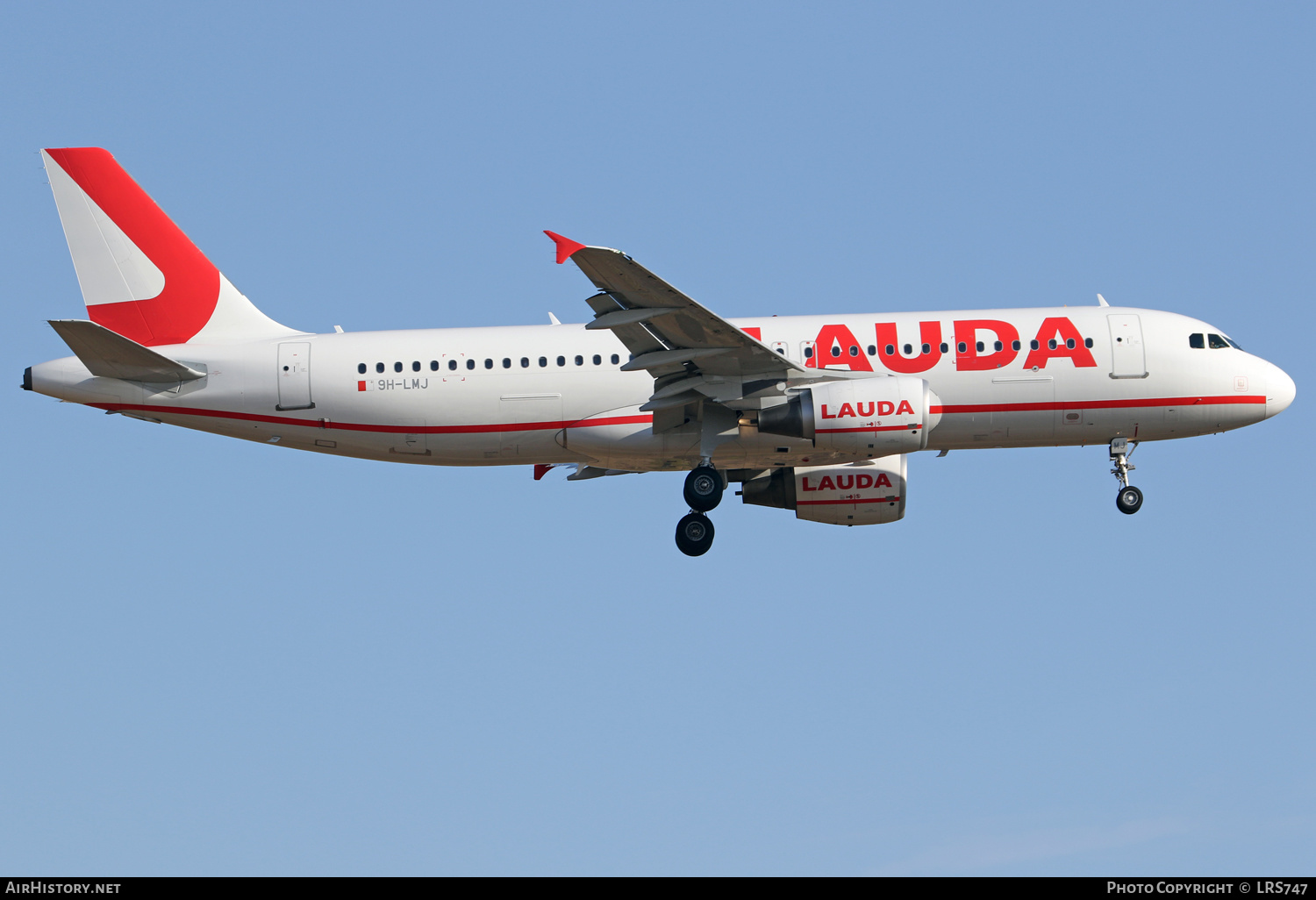 Aircraft Photo of 9H-LMJ | Airbus A320-214 | Lauda | AirHistory.net #388519