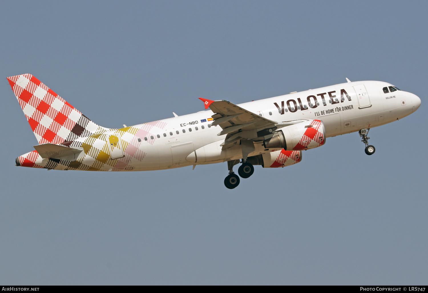 Aircraft Photo of EC-NBD | Airbus A319-112 | Volotea | AirHistory.net #388529