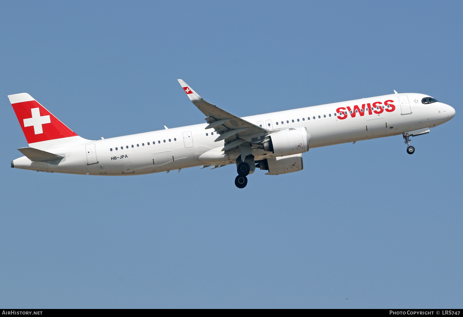 Aircraft Photo of HB-JPA | Airbus A321-271NX | Swiss International Air Lines | AirHistory.net #388533