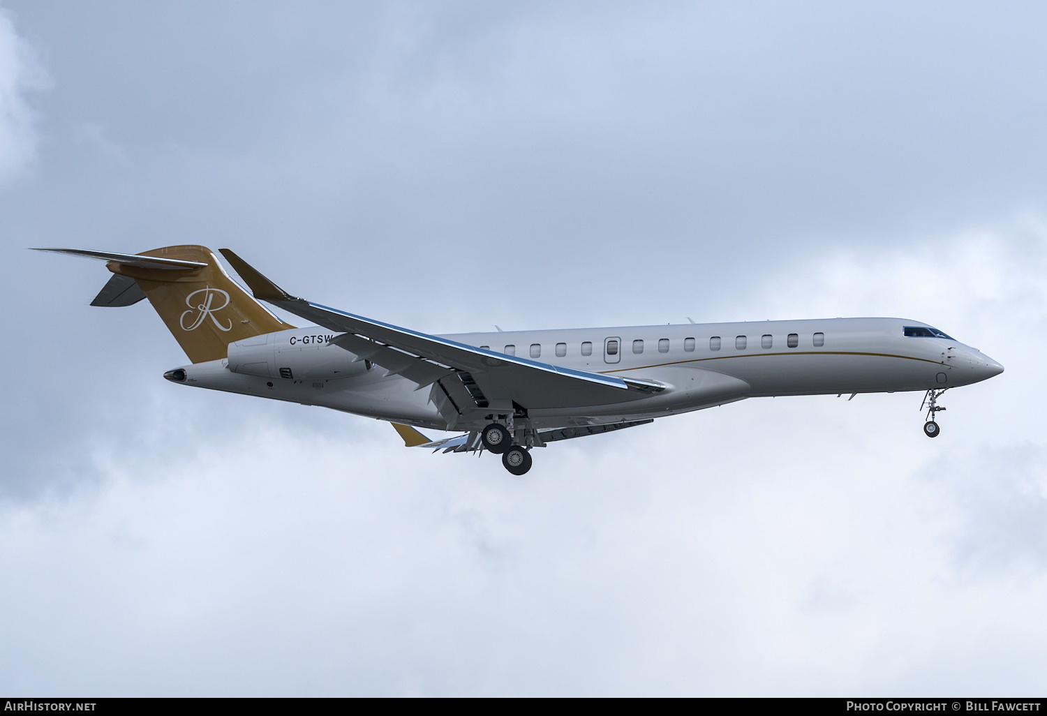Aircraft Photo of C-GTSW | Bombardier Global 7500 (BD-700-2A12) | AirHistory.net #388602