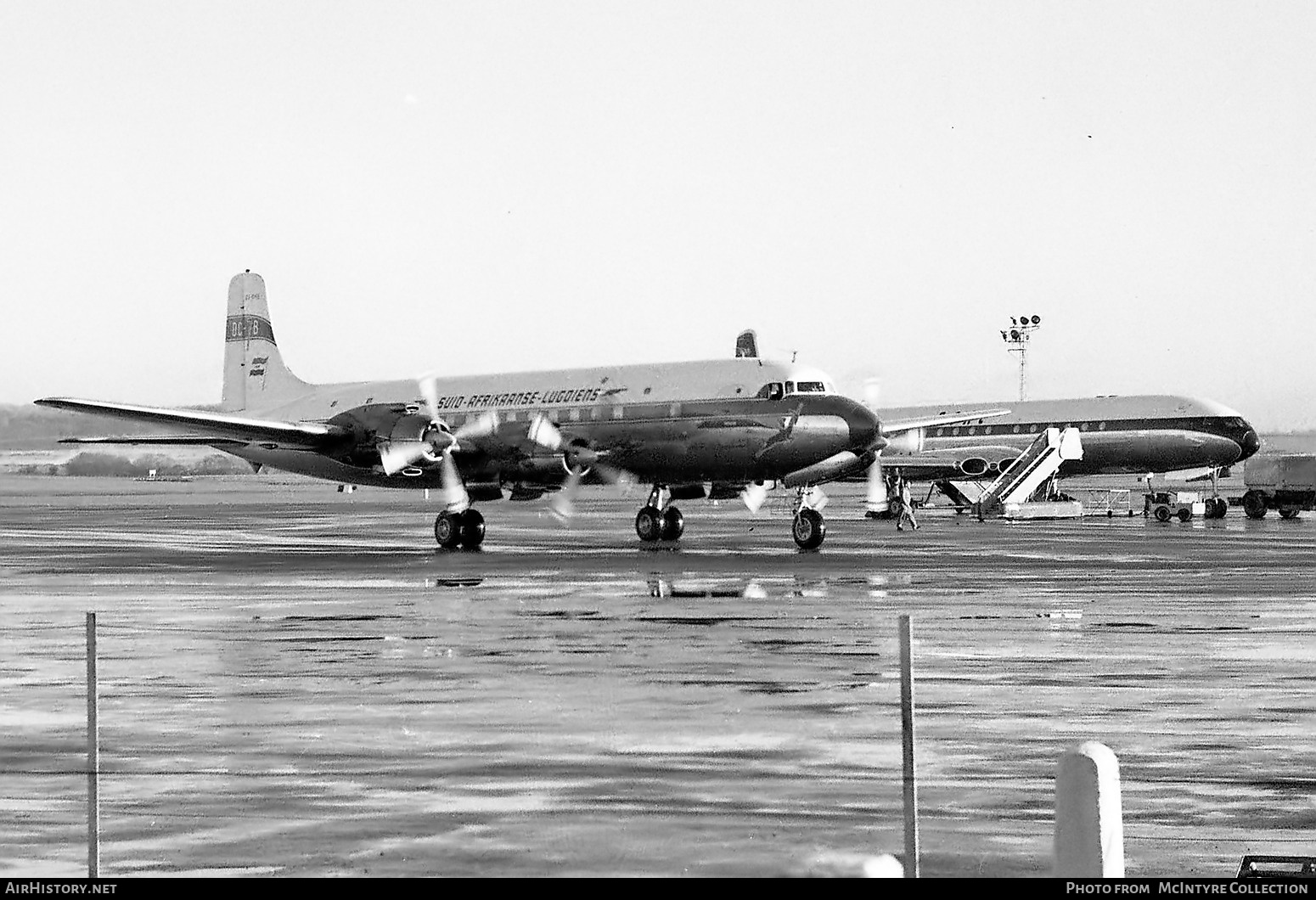 Aircraft Photo of ZS-DKE | Douglas DC-7B | South African Airways - Suid-Afrikaanse Lugdiens | AirHistory.net #388626