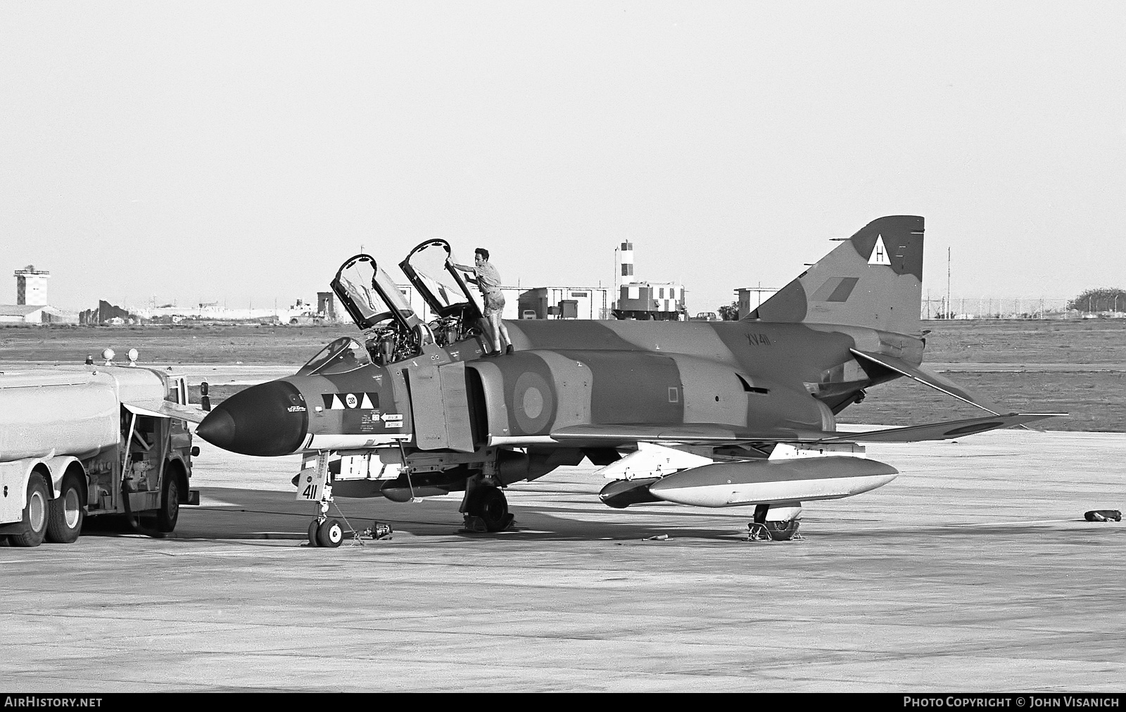 Aircraft Photo of XV411 | McDonnell Douglas F-4M Phantom FGR2 | UK - Air Force | AirHistory.net #388643