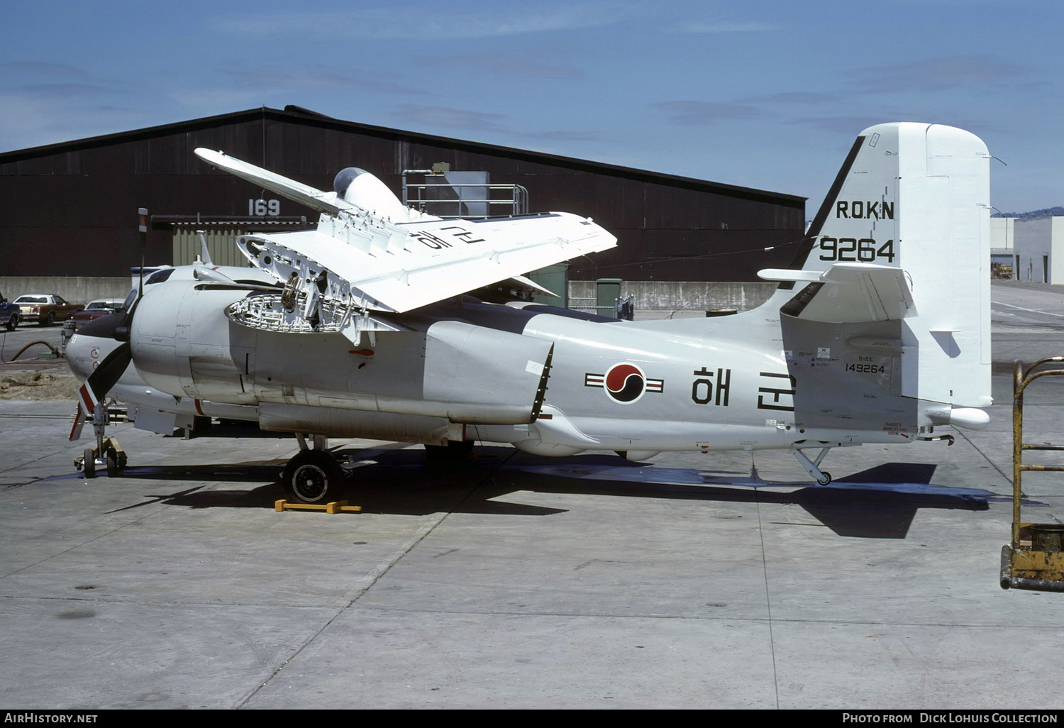 Aircraft Photo of 9264 / 149264 | Grumman S-2E Tracker | South Korea - Navy | AirHistory.net #388764