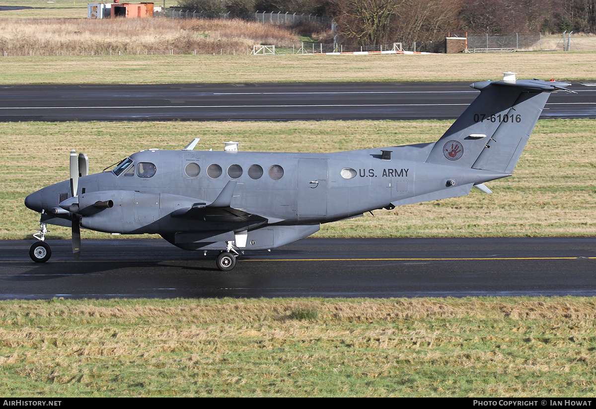 Aircraft Photo of 07-61016 | Beech Super King Air 300LW | USA - Army | AirHistory.net #388767