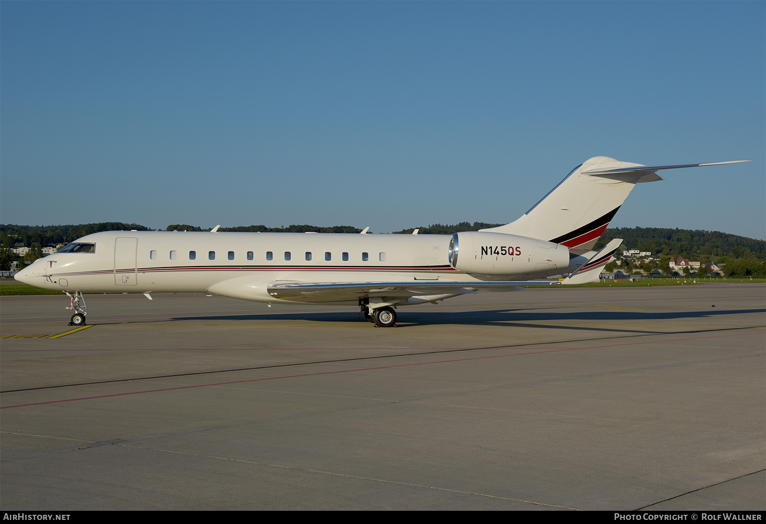 Aircraft Photo of N145QS | Bombardier Global 6000 (BD-700-1A10) | AirHistory.net #388810