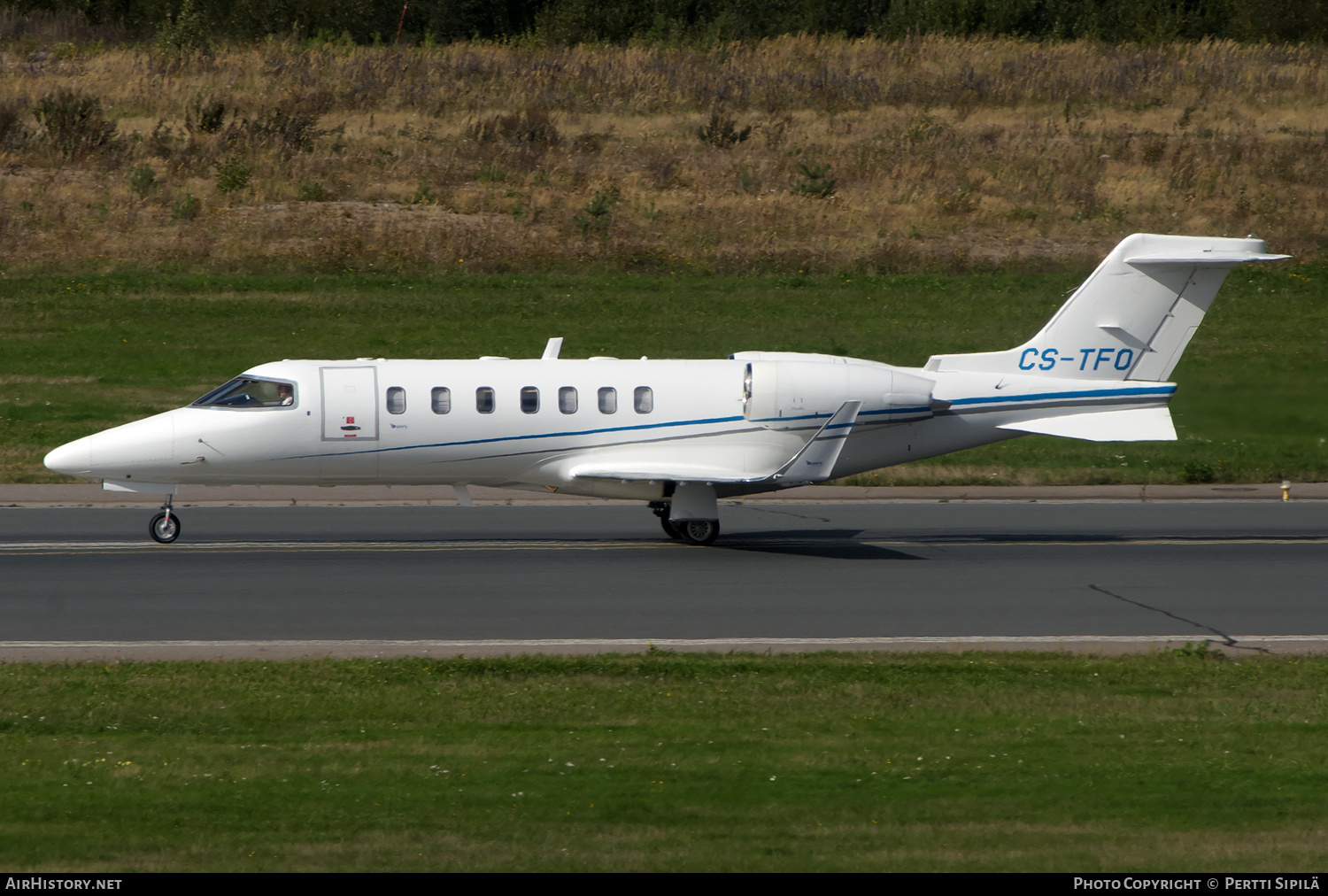 Aircraft Photo of CS-TFO | Learjet 40 | AirHistory.net #388814