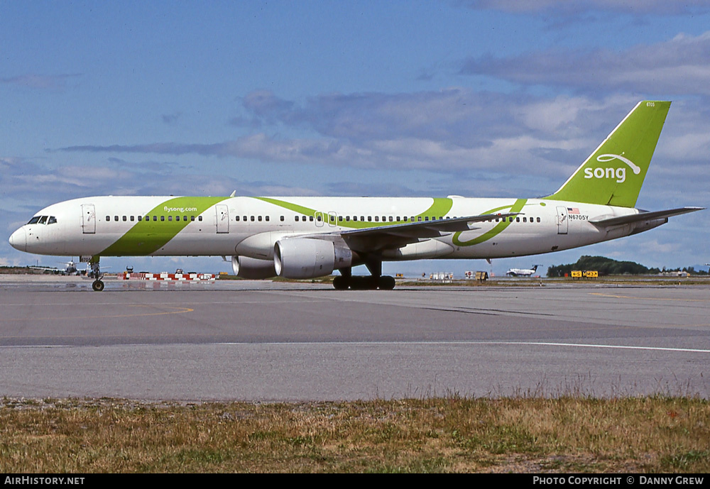 Aircraft Photo of N6705Y | Boeing 757-232 | Song | AirHistory.net #388851
