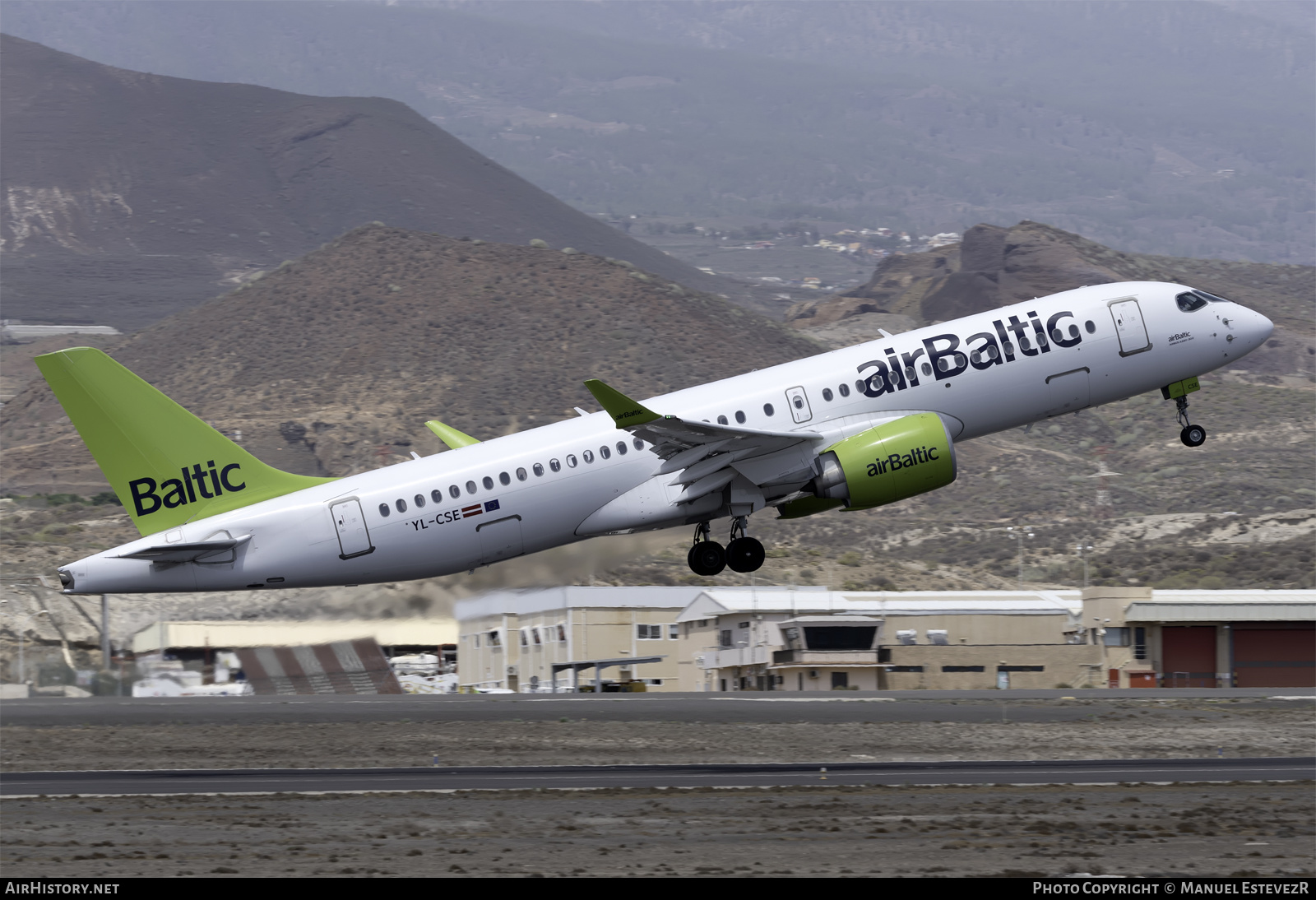 Aircraft Photo of YL-CSE | Airbus A220-371 (BD-500-1A11) | AirBaltic | AirHistory.net #388871