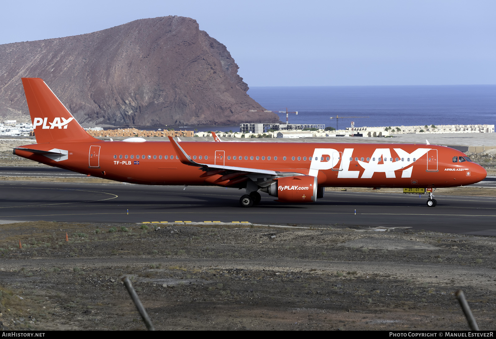Aircraft Photo of TF-PLB | Airbus A321-251N | Play | AirHistory.net #388873