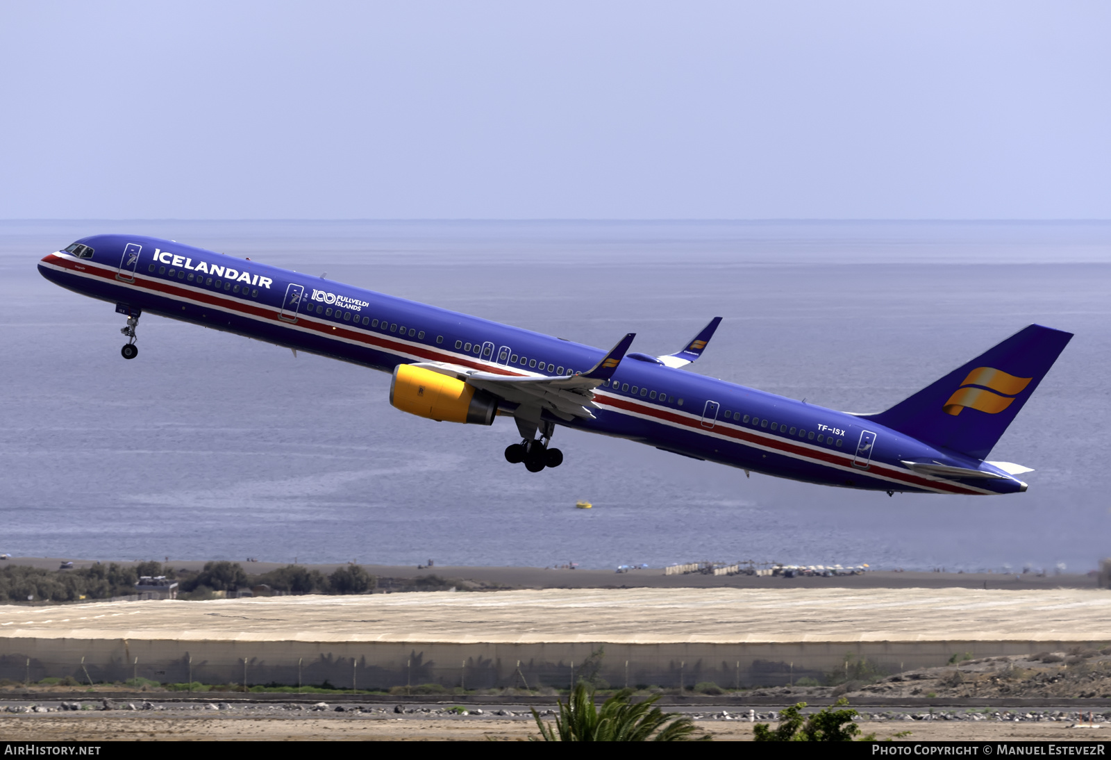 Aircraft Photo of TF-ISX | Boeing 757-3E7 | Icelandair | AirHistory.net #388875