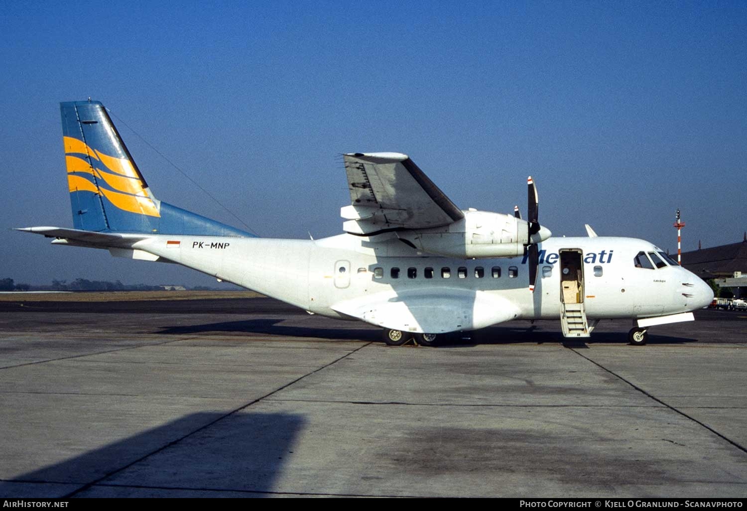 Aircraft Photo of PK-MNP | CASA/IPTN CN235-10 | Merpati Nusantara Airlines | AirHistory.net #388918