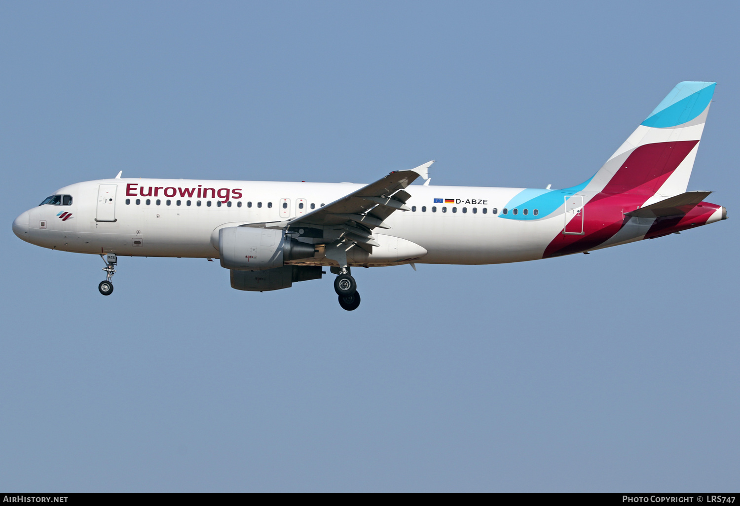 Aircraft Photo of D-ABZE | Airbus A320-216 | Eurowings | AirHistory.net #388920
