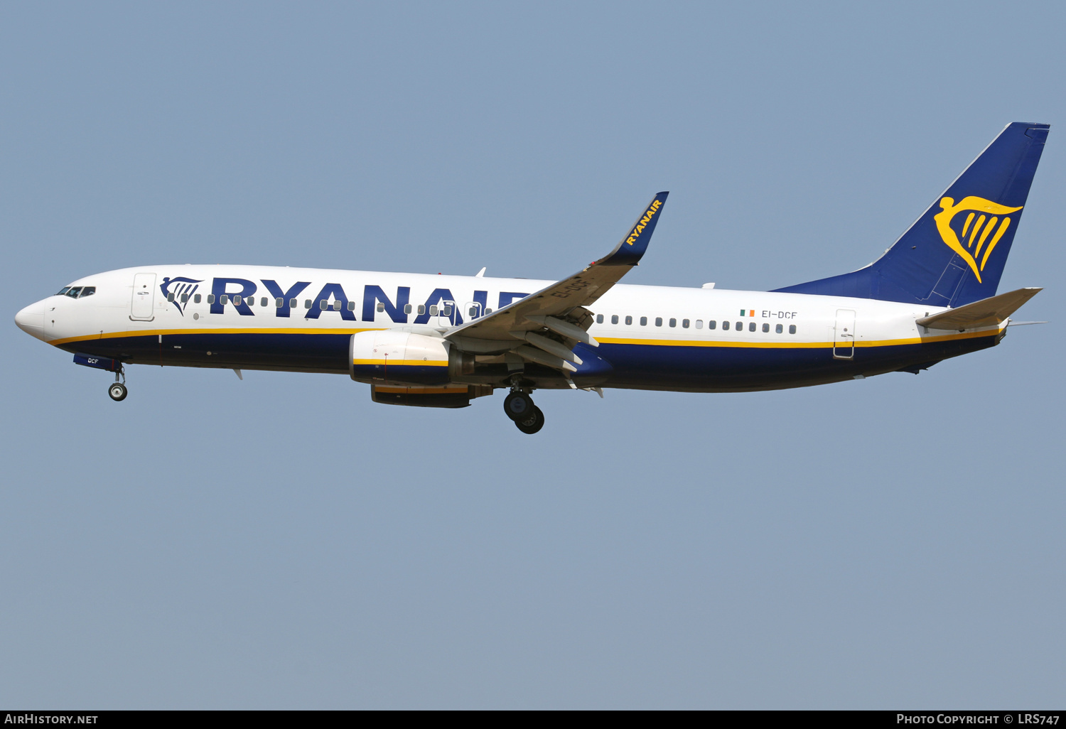 Aircraft Photo of EI-DCF | Boeing 737-8AS | Ryanair | AirHistory.net #388956