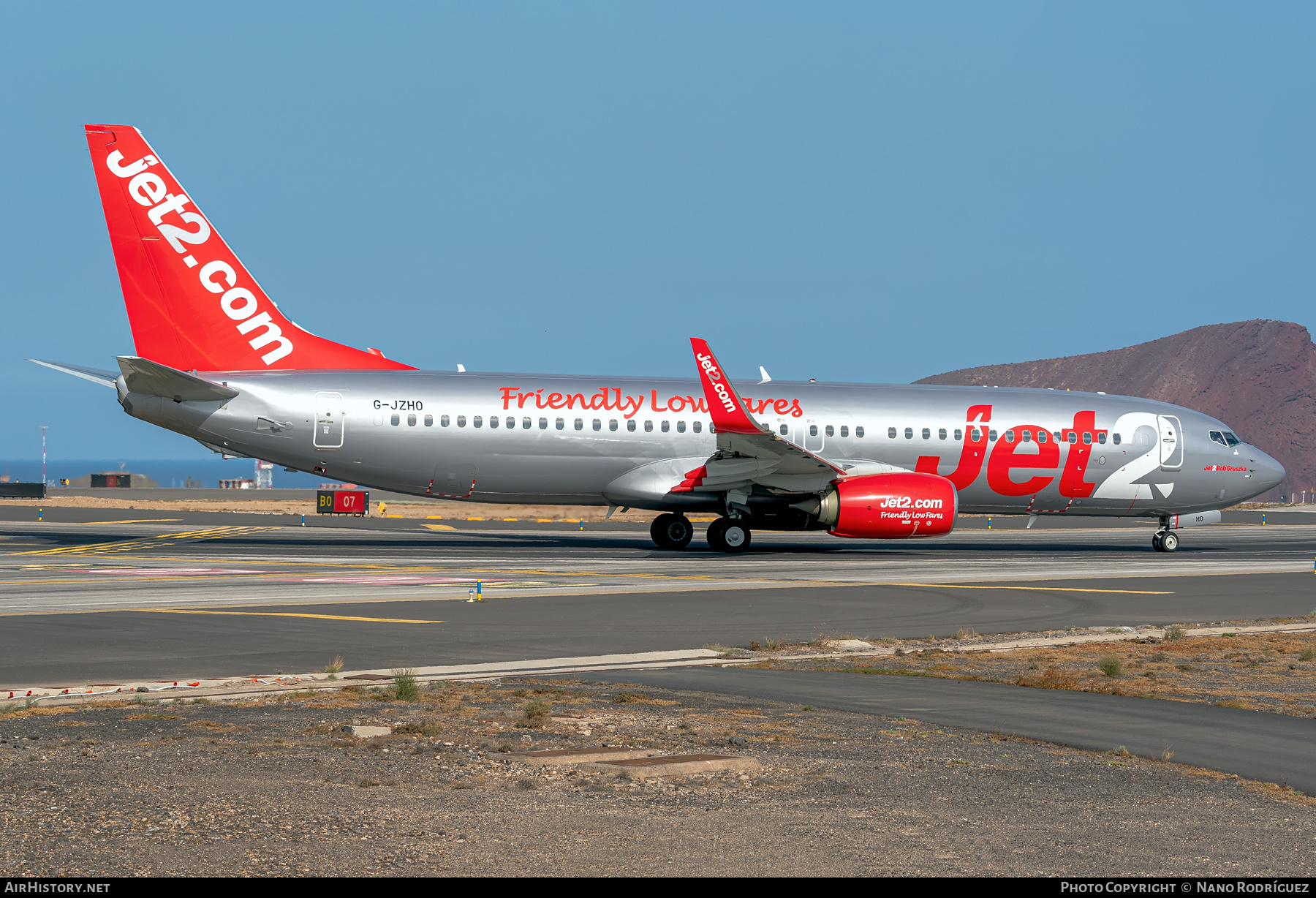 Aircraft Photo of G-JZHO | Boeing 737-800 | Jet2 | AirHistory.net #388988