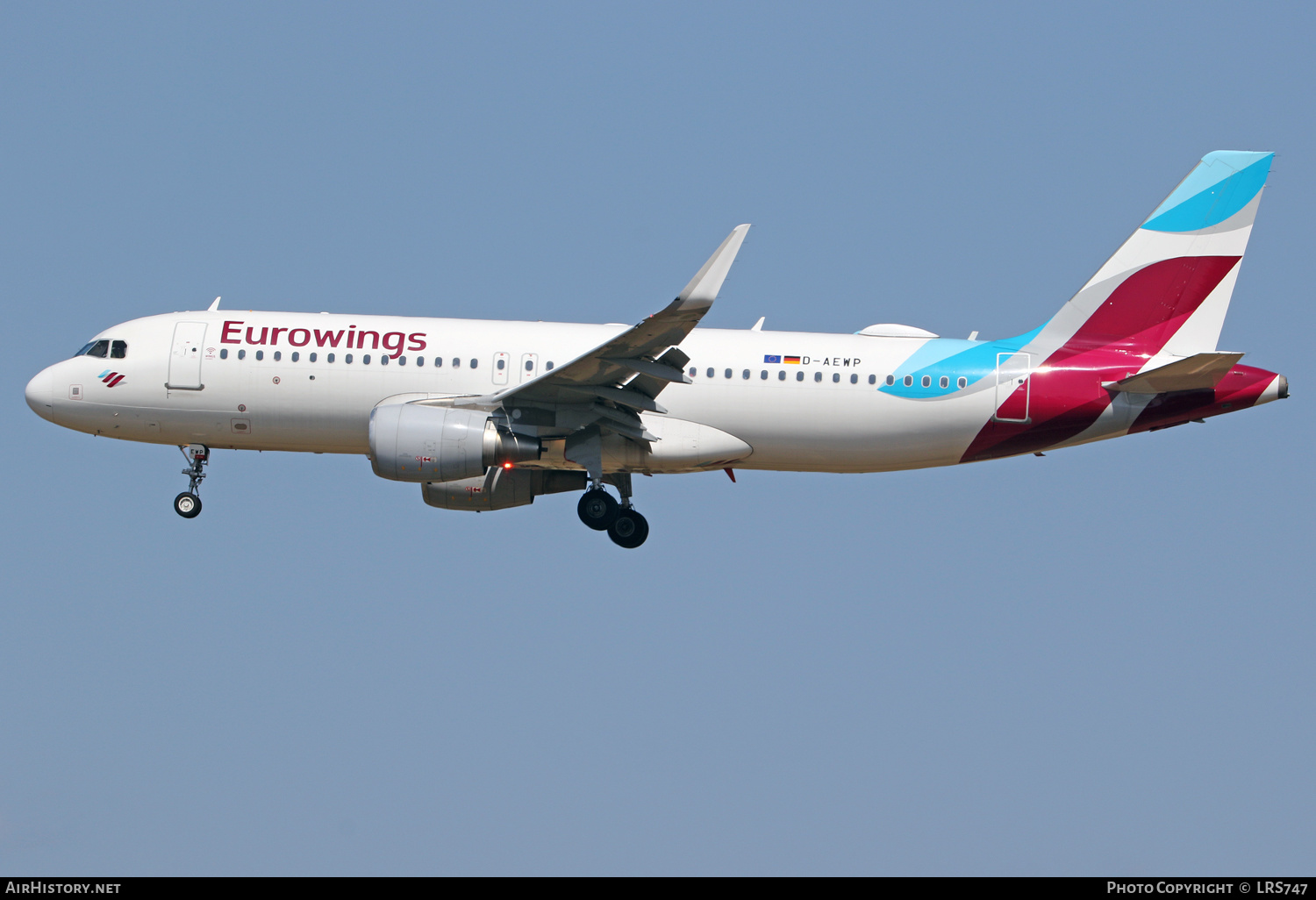 Aircraft Photo of D-AEWP | Airbus A320-214 | Eurowings | AirHistory.net #388989