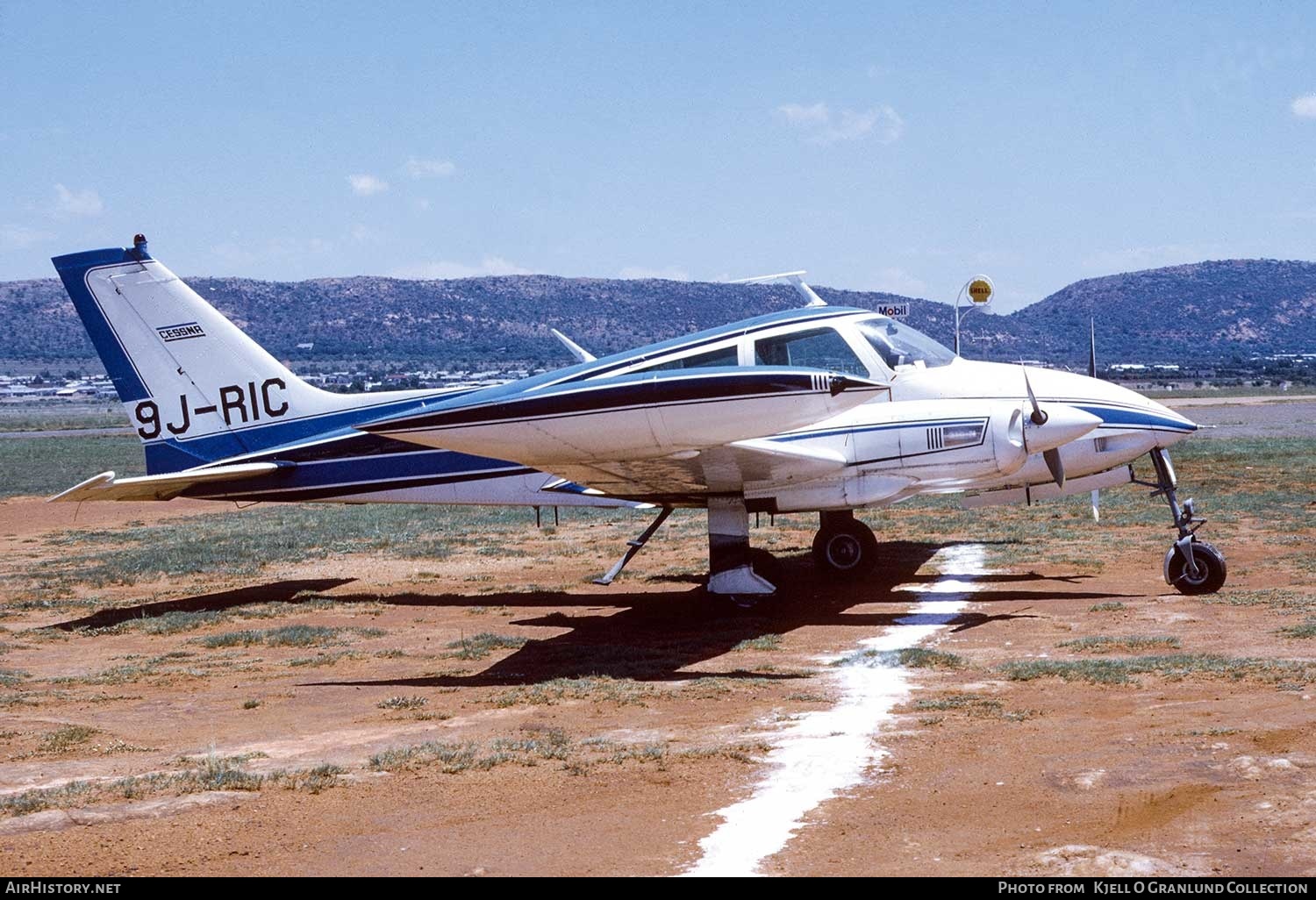 Aircraft Photo of 9J-RIC | Cessna 310.. | AirHistory.net #389047