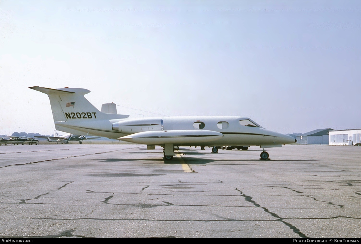 Aircraft Photo of N202BT | Lear Jet 24B | AirHistory.net #389111