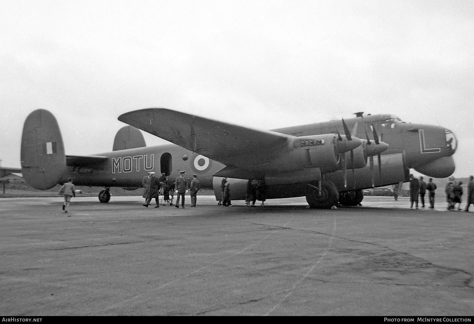 Aircraft Photo of WB844 | Avro 696 Shackleton T4 | UK - Air Force | AirHistory.net #389167