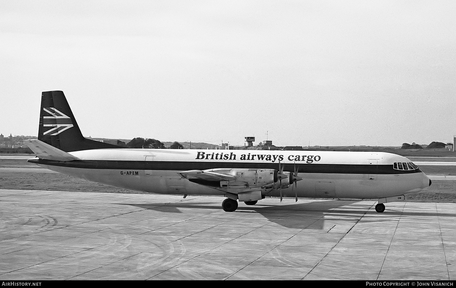 Aircraft Photo of G-APEM | Vickers 953C Merchantman | British Airways Cargo | AirHistory.net #389189
