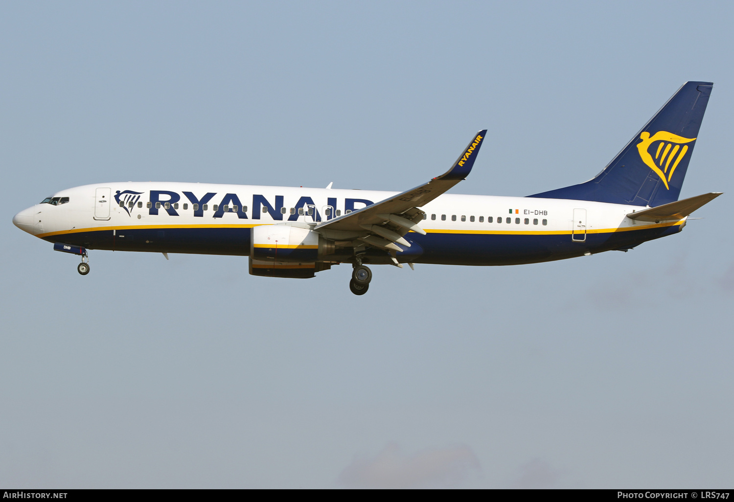 Aircraft Photo of EI-DHB | Boeing 737-8AS | Ryanair | AirHistory.net #389264