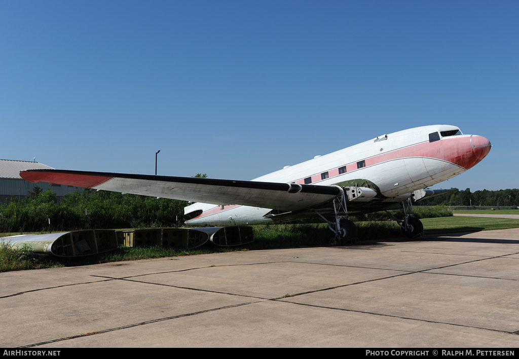 Aircraft Photo of C-FDTB | Douglas C-47A Skytrain | Transport Canada | AirHistory.net #389270