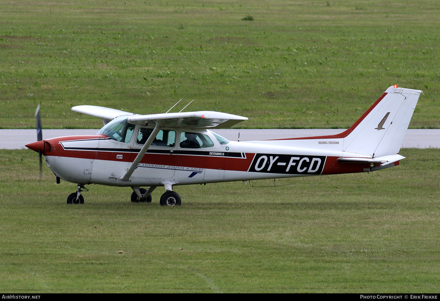 Aircraft Photo of OY-FCD | Reims F172P Skyhawk II | Scandinavian Aviation Academy | AirHistory.net #389377