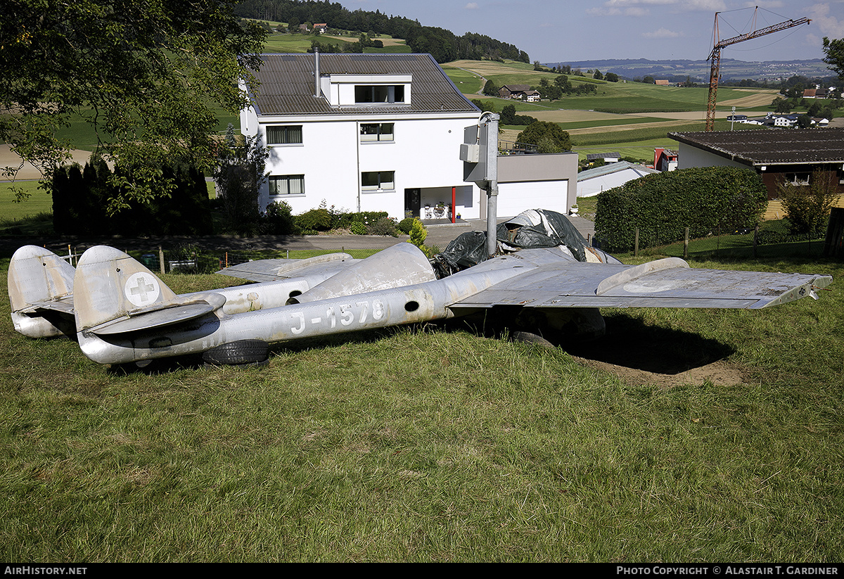 Aircraft Photo of J-1578 | De Havilland D.H. 112 Venom FB50 | Switzerland - Air Force | AirHistory.net #389607