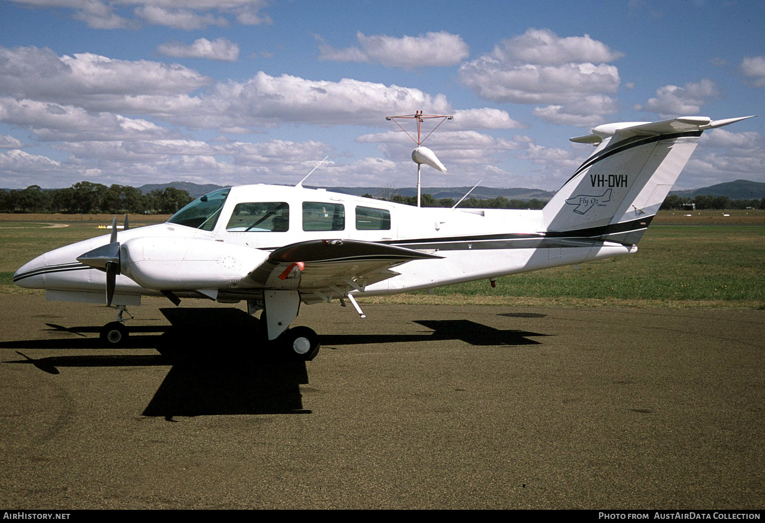 Aircraft Photo of VH-DVH | Beech 76 Duchess | Fly Oz | AirHistory.net #389626