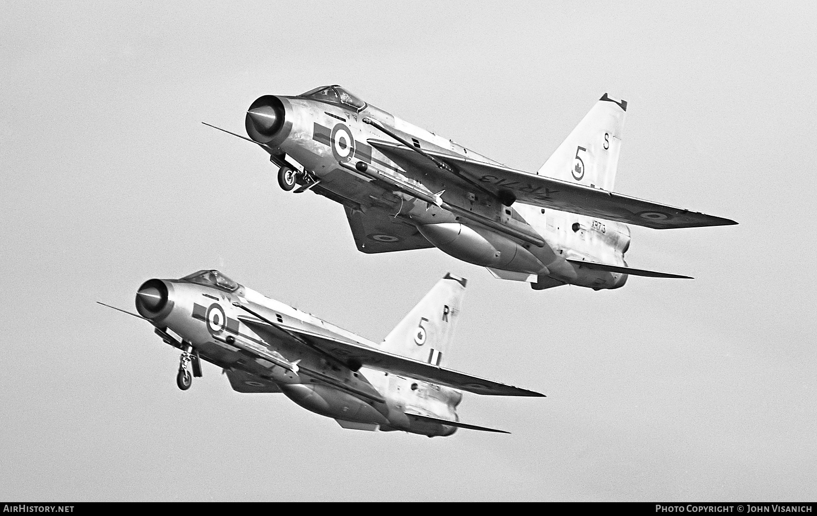 Aircraft Photo of XR713 | English Electric Lightning F3 | UK - Air Force | AirHistory.net #389644