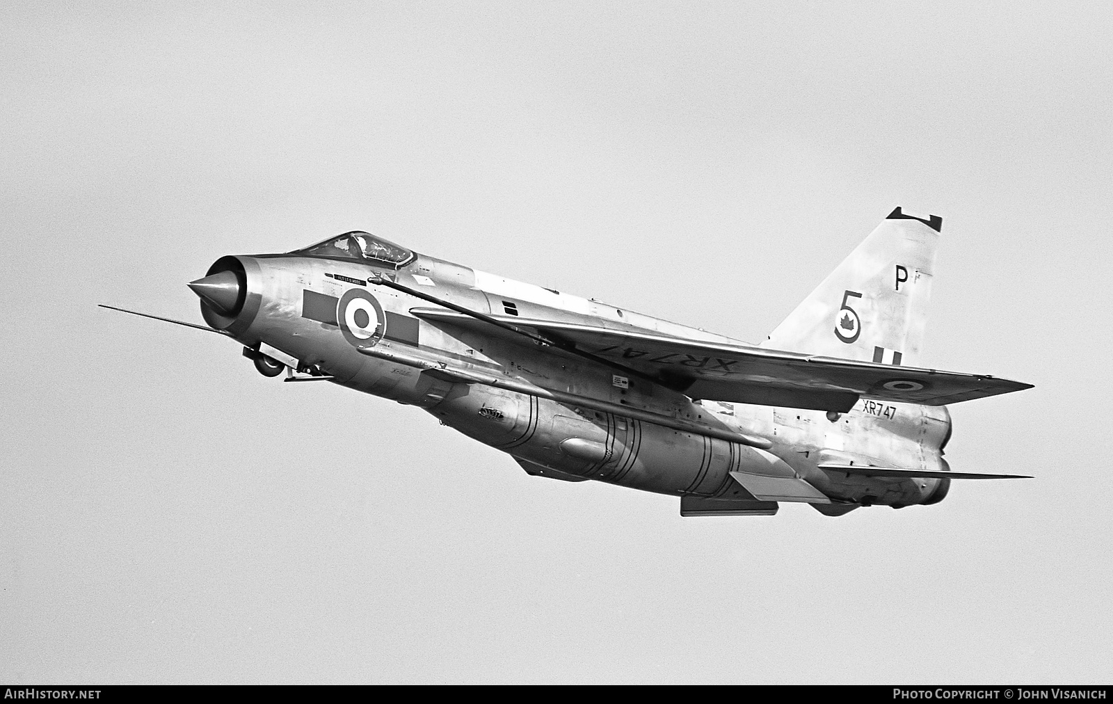 Aircraft Photo of XR747 | English Electric Lightning F6 | UK - Air Force | AirHistory.net #389646