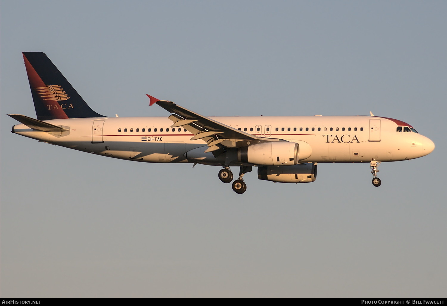 Aircraft Photo of EI-TAC | Airbus A320-233 | TACA - Transportes Aéreos Centro Americanos | AirHistory.net #389694