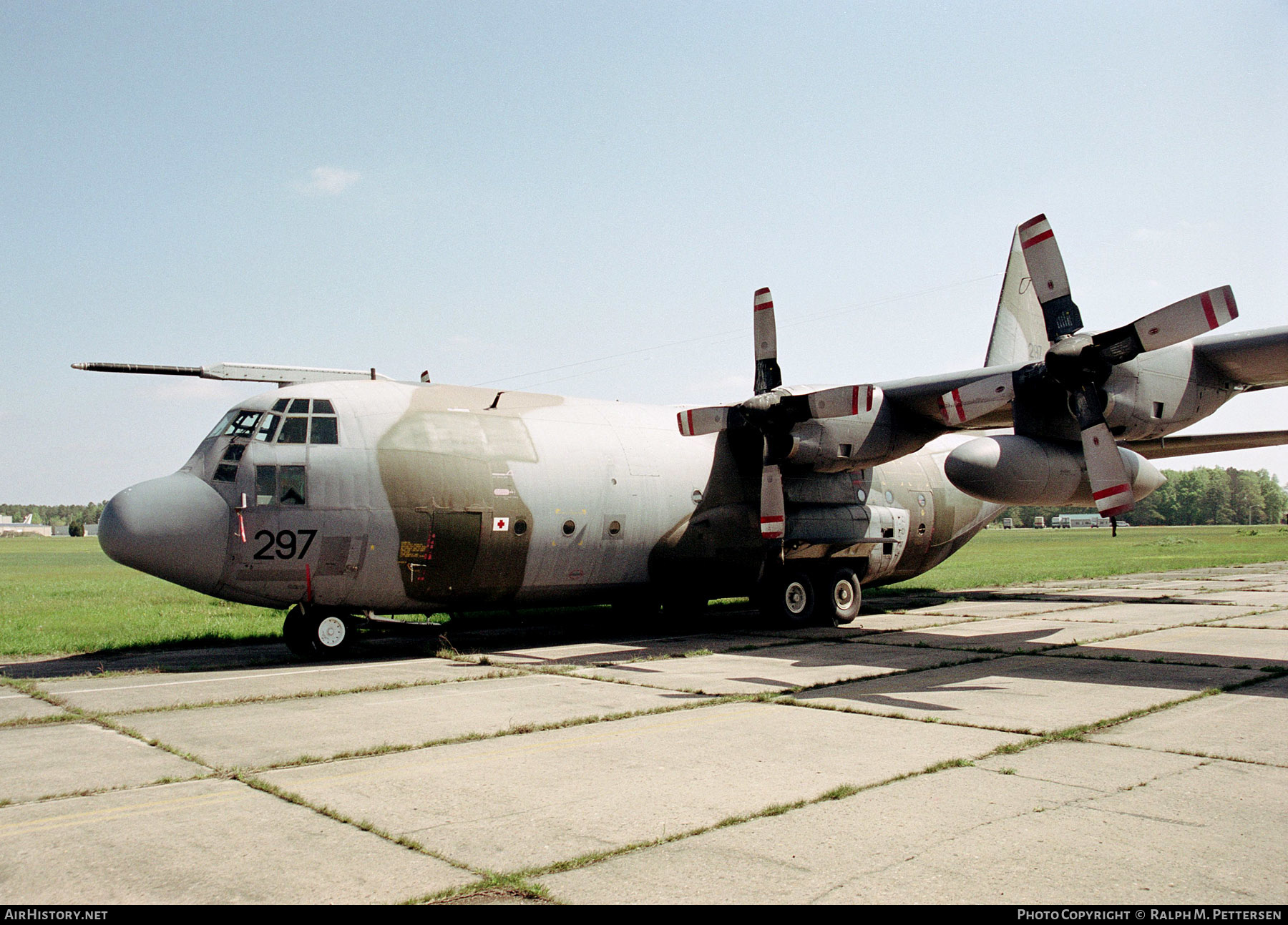 Aircraft Photo of XV297 | Lockheed C-130K Hercules C1 (L-382) | UK - Air Force | AirHistory.net #389713